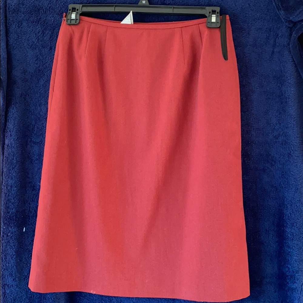 Red skirt